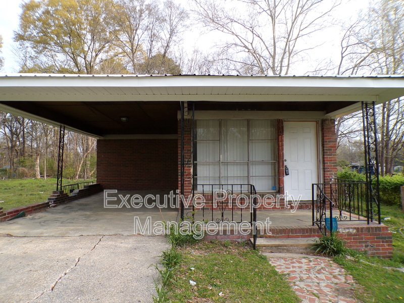 Birmingham House: 6012 Alice Avenue