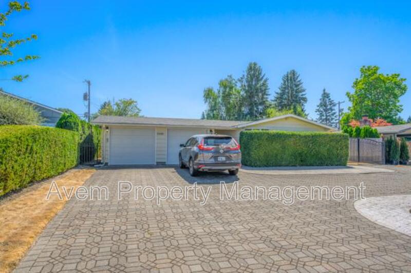 Portland Condo: 13688 NW Mill Creek Rd