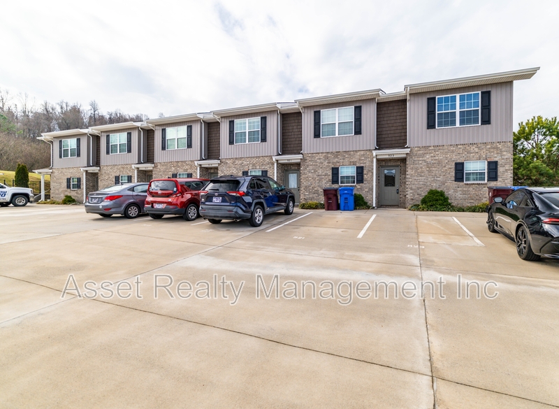 Louisville Condo: 923 Warrior Hill Drive - 1