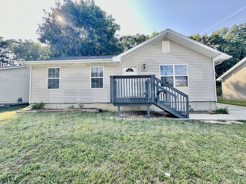 Des Moines House: 2144 SE 6th Street