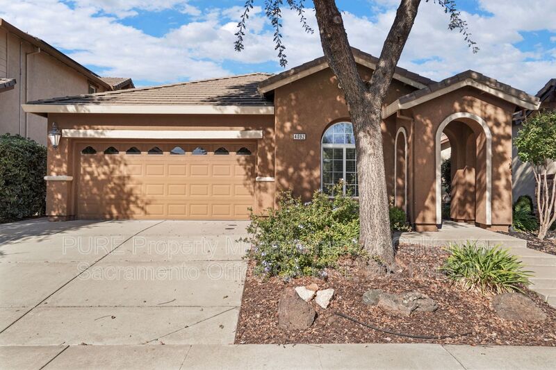 Rancho Cordova House: 4092 Preserve Way