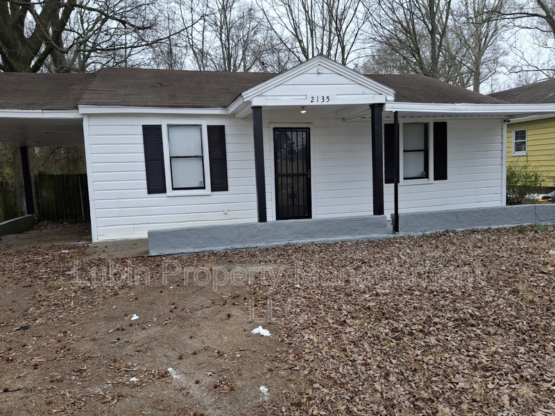 Memphis House: 2135 Clifton Ave