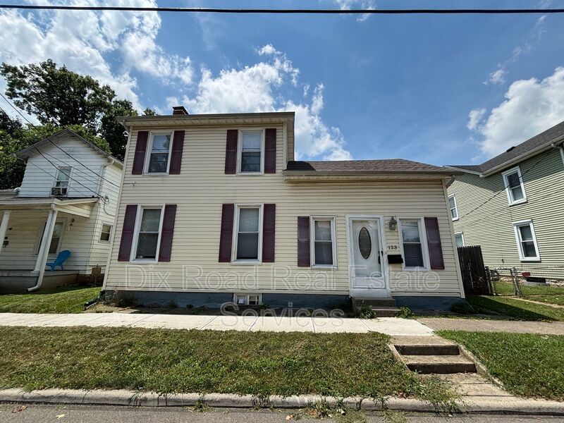 Trenton House: 123 North Miami Street