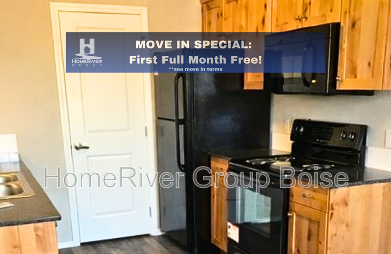 Nampa Condo: 1322 Edgewater Circle 202