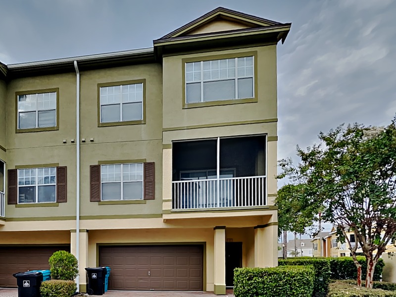 Orlando Townhome: 2550 Grand Central Pkwy