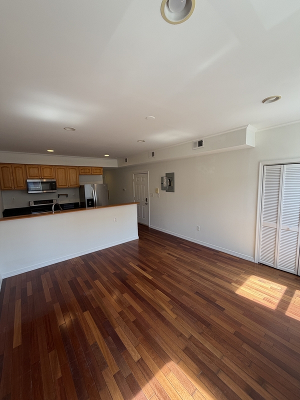 Philadelphia Condo: 1782 Frankford Avenue - 2