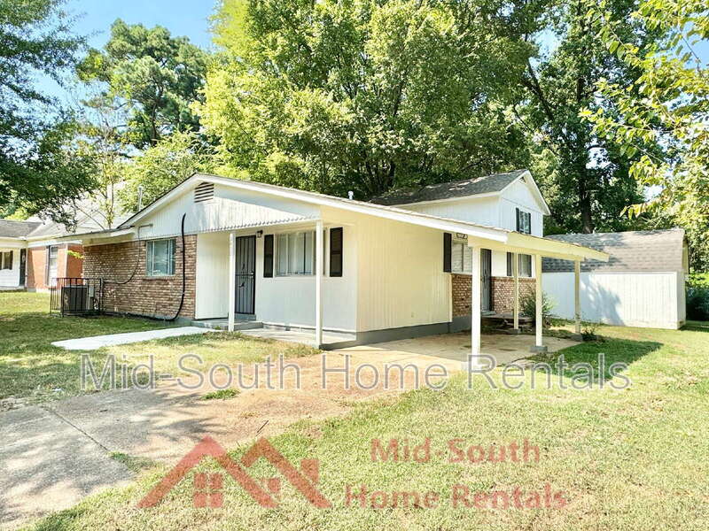Memphis House: 2452 Debby Dr