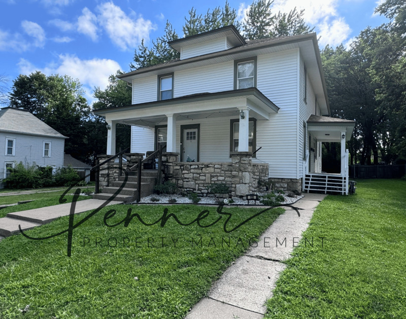 LIBERTY House: 133 S LINCOLN ST