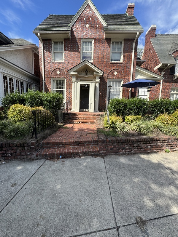 Richmond Condo: 712 N Arther Ashe Blvd