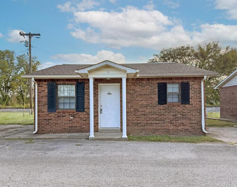 Oak Grove Condo: 404 -09 Thompsonville Lane