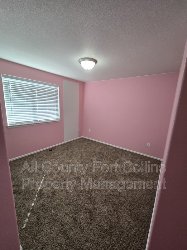 Main Rental Photo 16