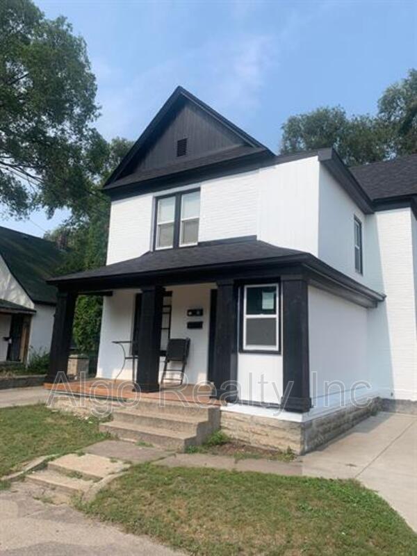 Minneapolis Condo: 347 24th Avenue Northeast - 1