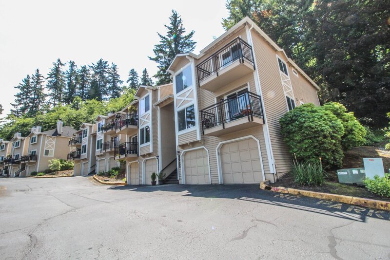 Woodinville House: 12717 NE 170th Ln