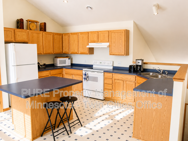 Stillwater Townhome: 1209 Timber Way