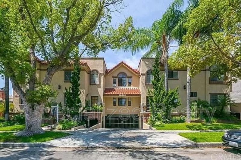 Glendale Condo: 1245 Orange Grove Ave