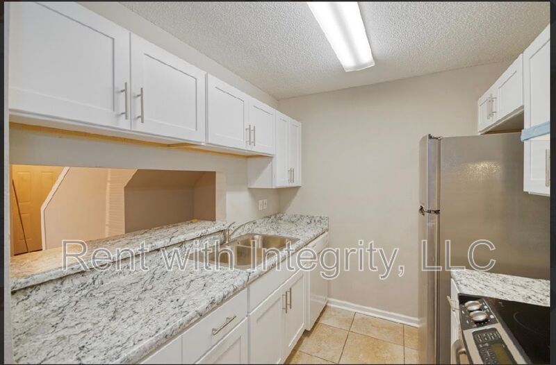 Tallahassee House: 2912 Capital Park Circle