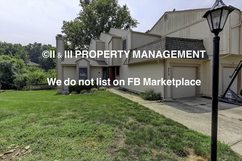 Blue Springs House: 573 Northwest Valleybrook Road