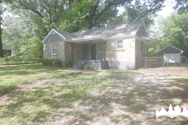Memphis House: 3147 Northgate St