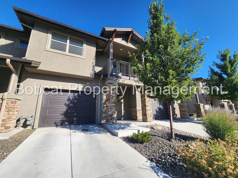 Carson City Townhome: 1234 Saltern Dr