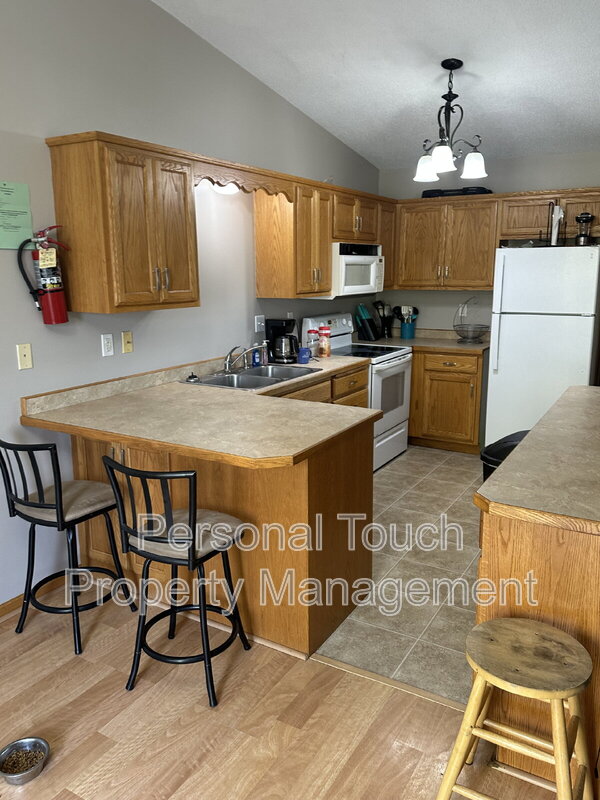 Moorhead Townhome: 3400 10th Street S