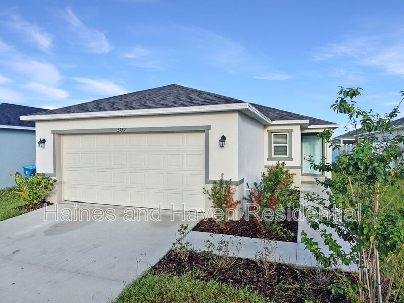 Haines City House: 3139 Cedar Crossing Blvd