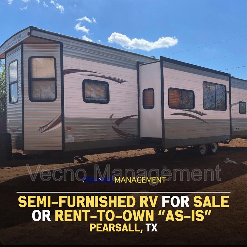 Pearsall House: 1819 County Road 1001 - 17