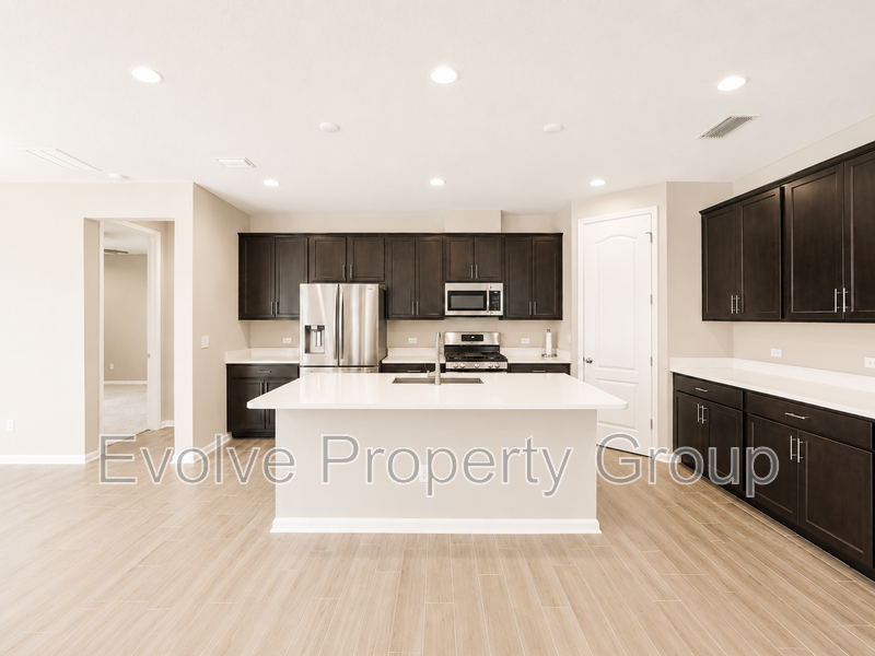 Saint Johns House: 231 Flach Dr