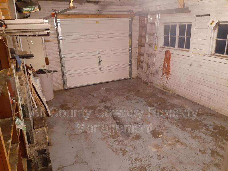 Main Rental Photo 12