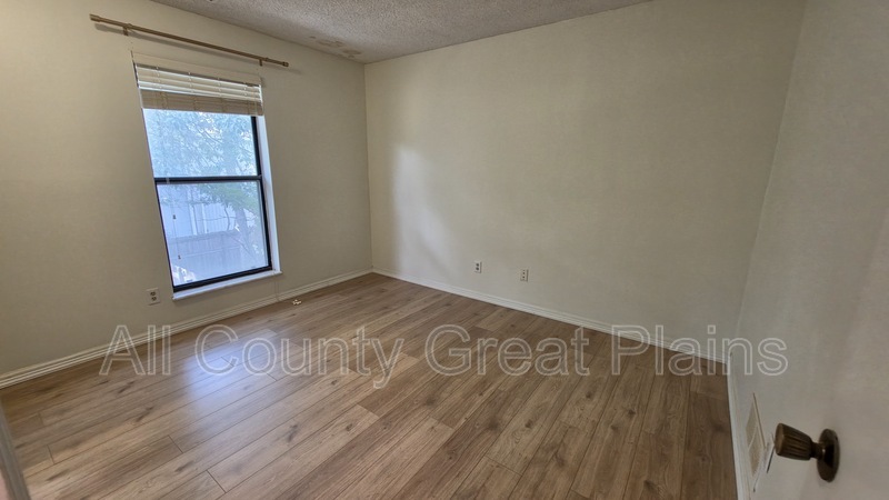 Main Rental Photo 22