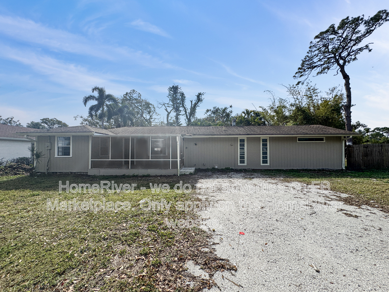Sarasota House: 1150 52nd St