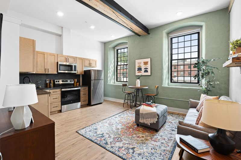 Philadelphia Condo: 201 Leverington Avenue - 212