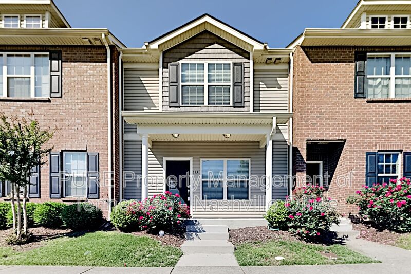 Nashville Townhome: 113 Northcrest Commons Circle