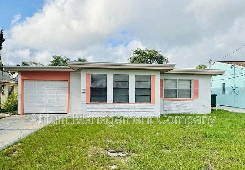 Daytona Beach House: 319 Golf Blvd
