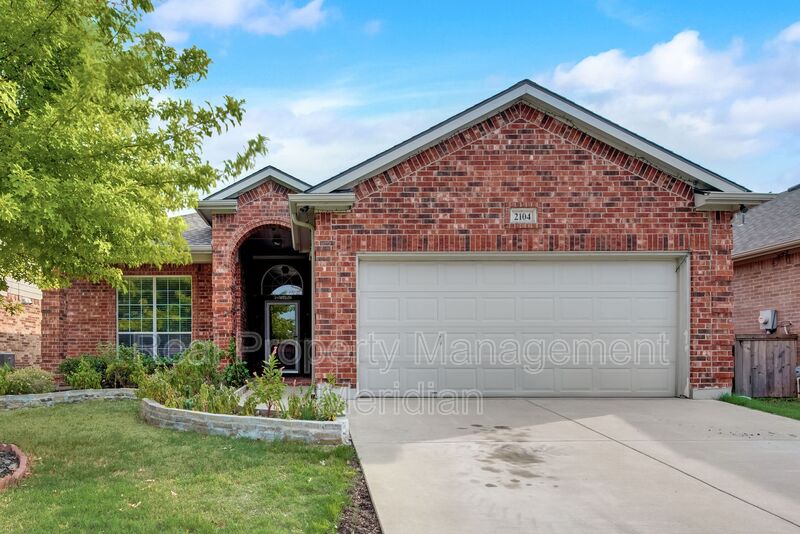 Fort Worth House: 2104 Carlotta Drive