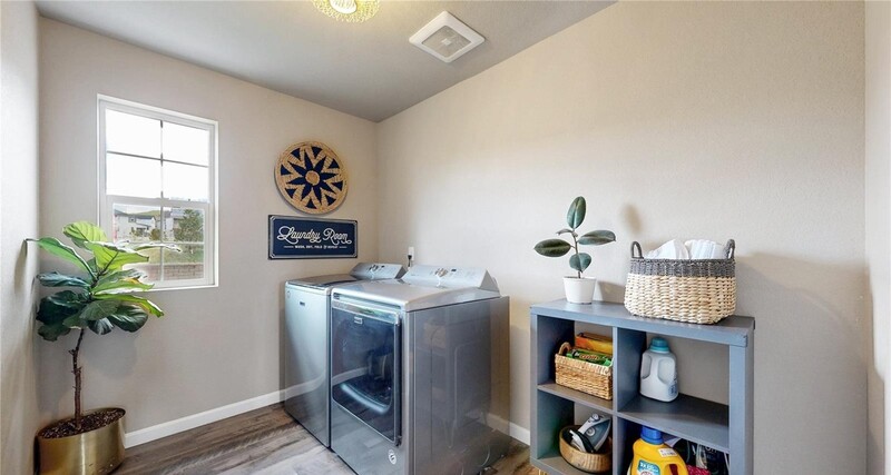Main Rental Photo 16