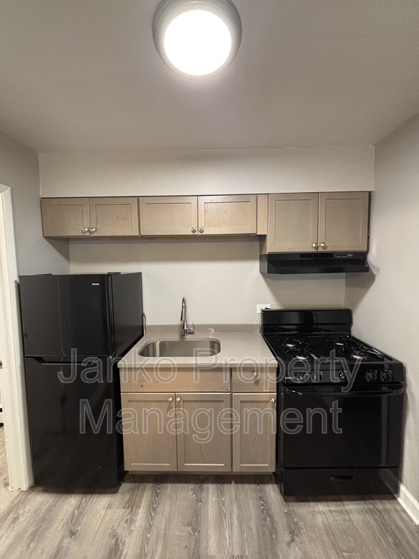 South Chicago Heights Condo: 3034 Chicago Rd