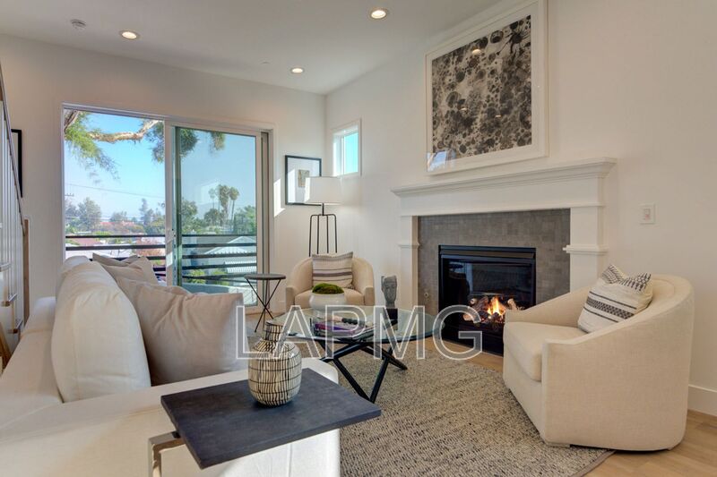 Los Angeles House: 6018 Comey Ave
