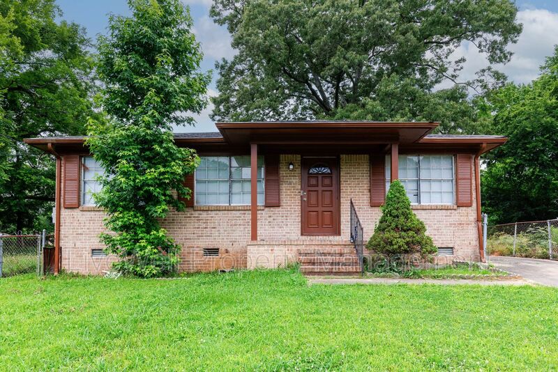 Birmingham House: 7232 Naples Ave