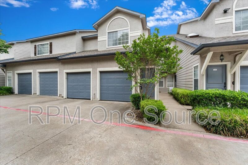 Plano Condo: 2601 Preston Rd.