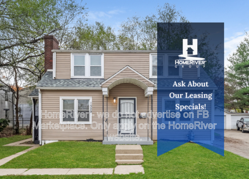 Louisville House: 1529 Larchmont Ave