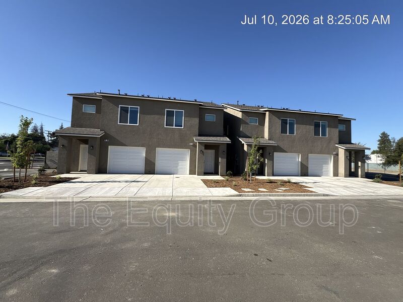 Visalia House: 723 S Pinkham -#101