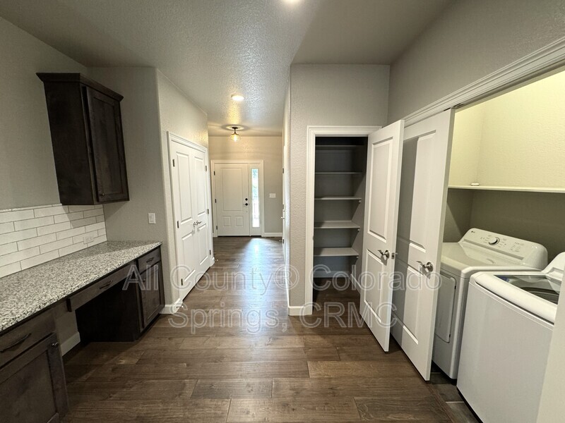 Main Rental Photo 14