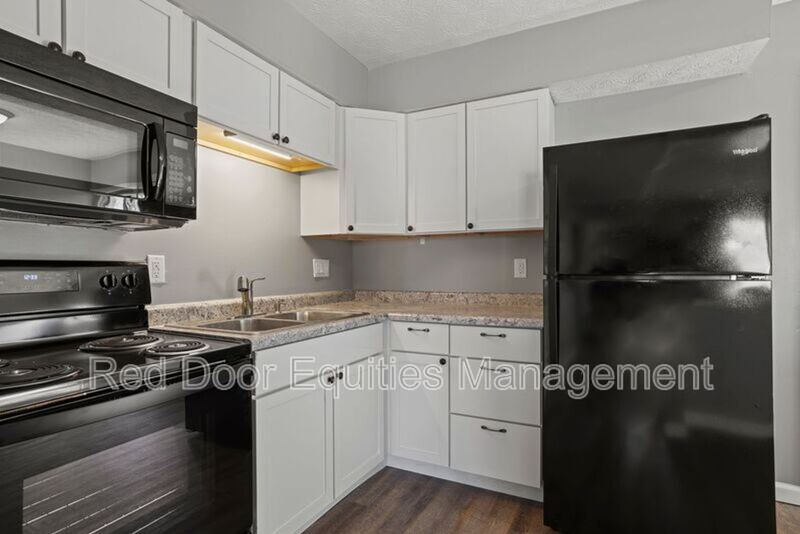 Bremen House: 250 Angle Street