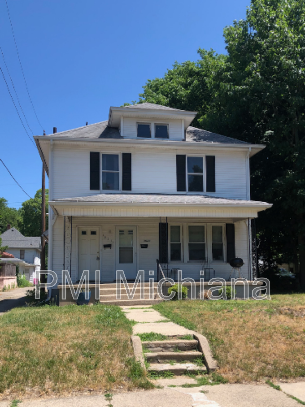 South Bend Condo: 1022 Woodward Ave