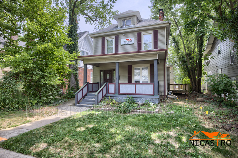 Columbus House: 2254 Indianola Avenue