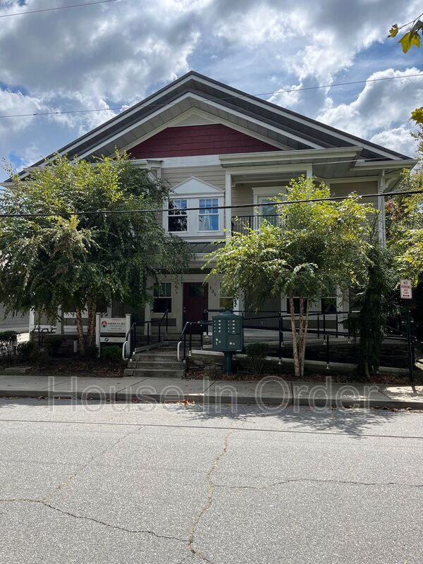 Asheville Condo: 135 Broad St.