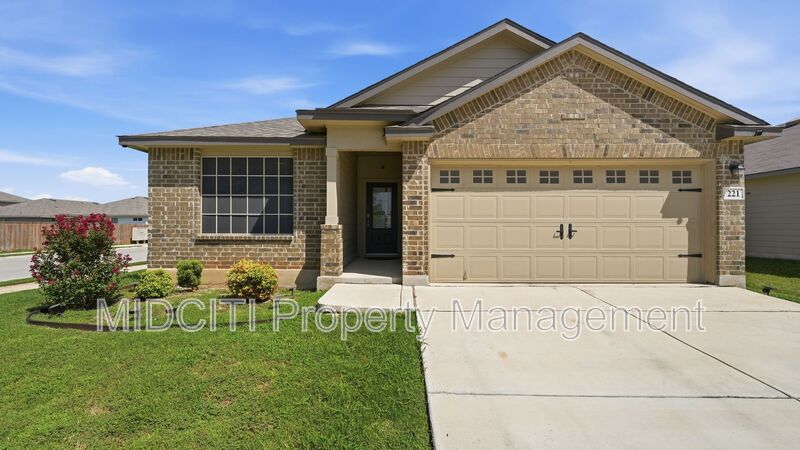 Schertz House: 221 Tule Canyons