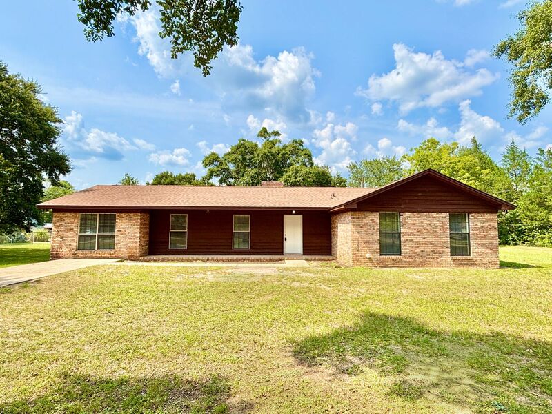 Pace House: 3470 Nicholson Estates Rd