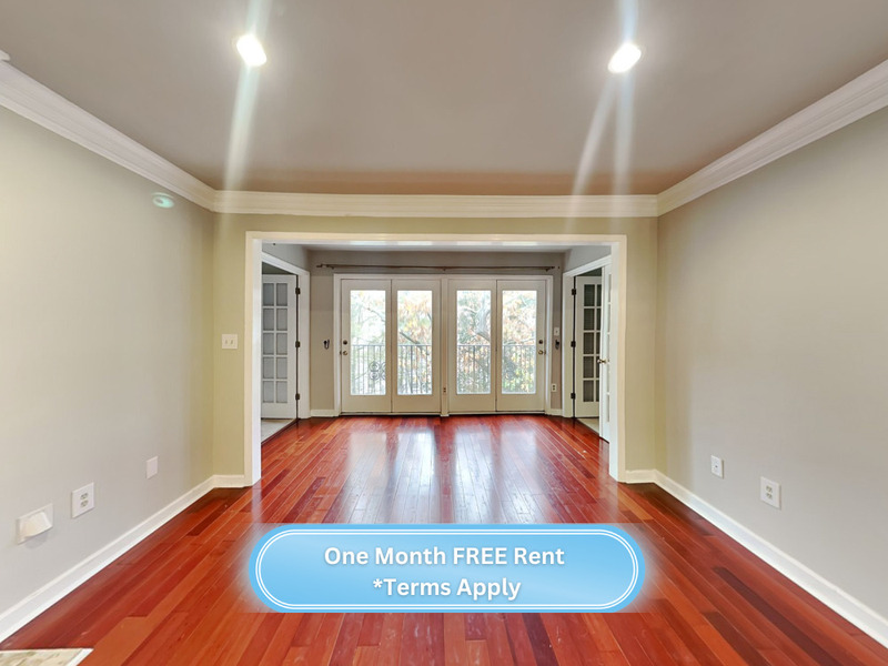 Atlanta Condo: 3201 Lenox Rd NE