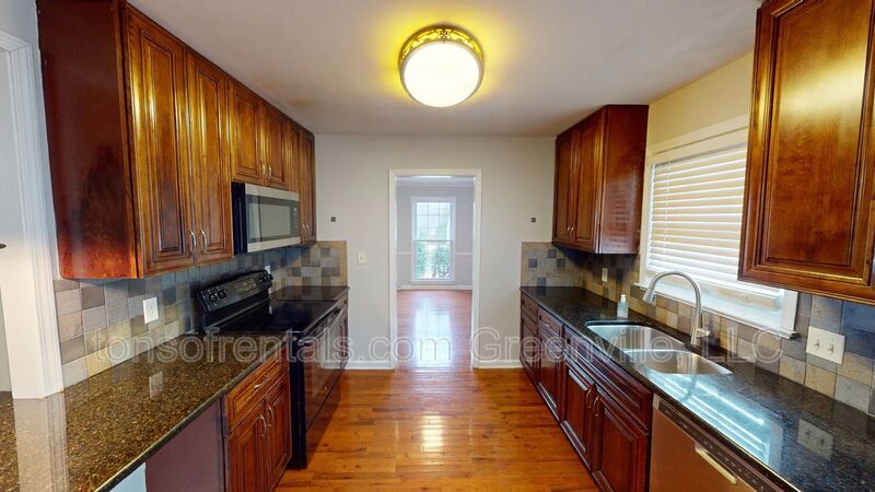 Greenville House: 4597 Coach Hill Drive